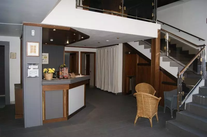 هتل Font Del Marge