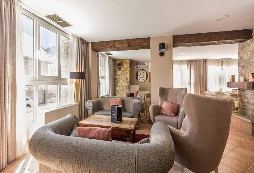 هتل Grand Pas by Nexta