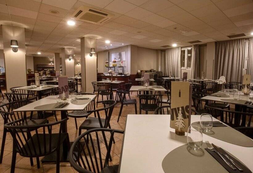 هتل Grand Pas by Nexta