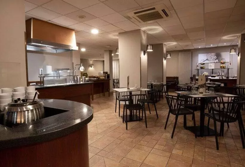 هتل Grand Pas by Nexta