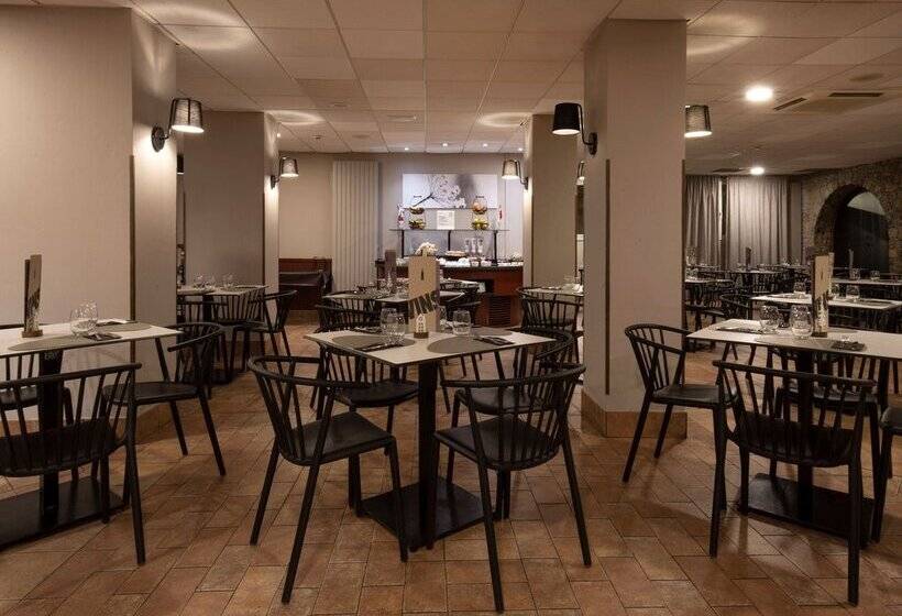 هتل Grand Pas by Nexta