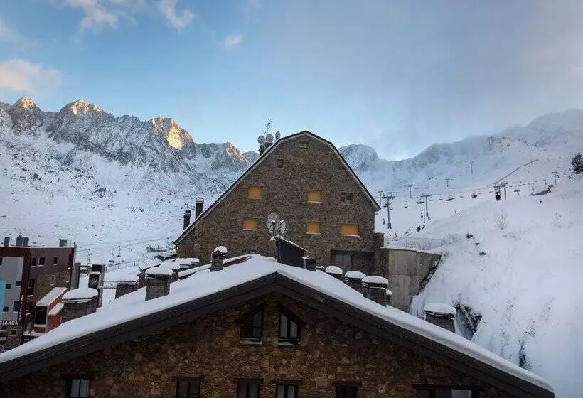 هتل Grand Pas by Nexta