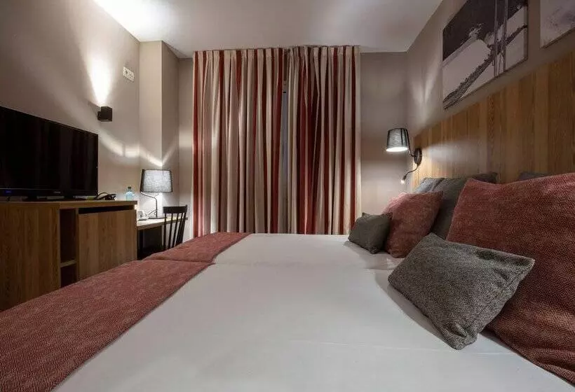 هتل Grand Pas by Nexta