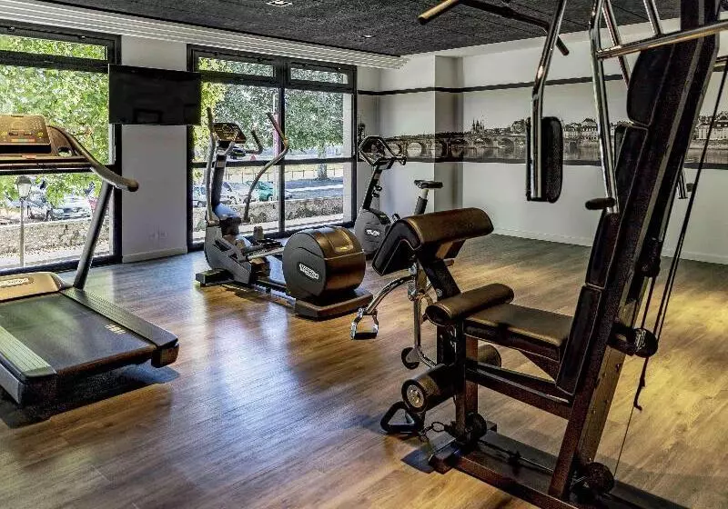 Отель Hôtel Mercure Blois Centre