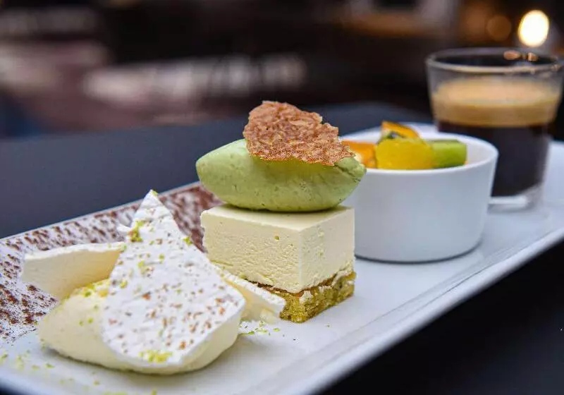 Отель Hôtel Mercure Blois Centre