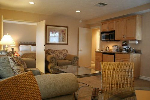 Отель La Jolla Inn