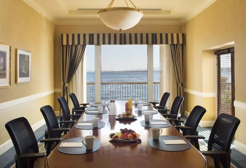 Monterey Plaza Hotel & Spa