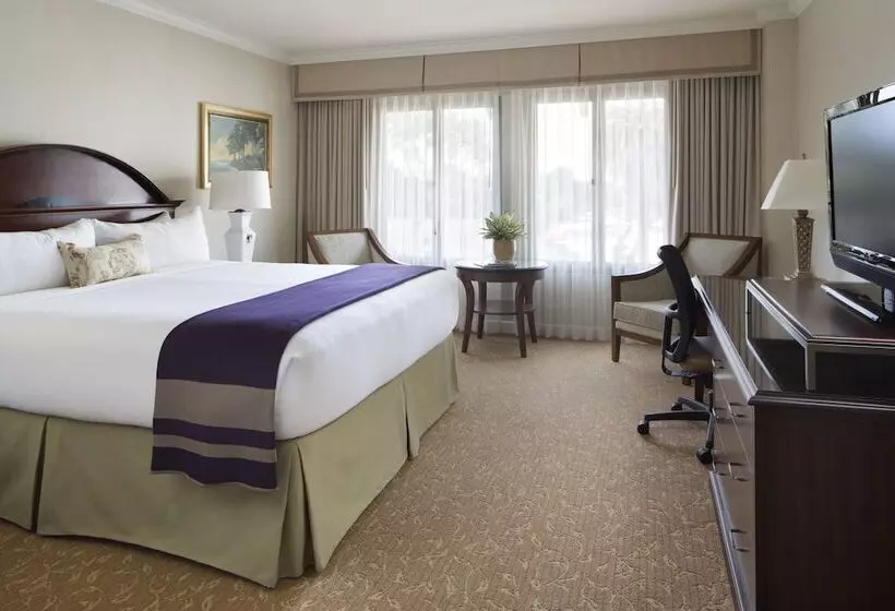 Monterey Plaza Hotel & Spa