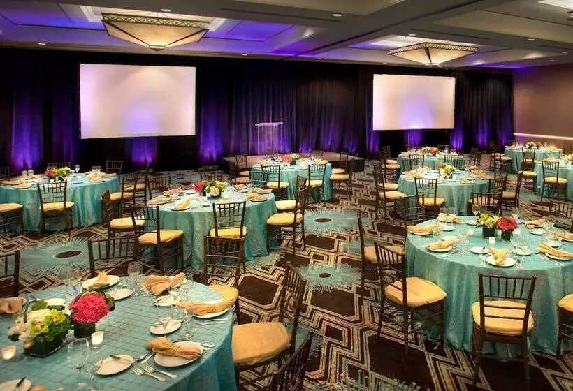 Szálloda New York Marriott Downtown