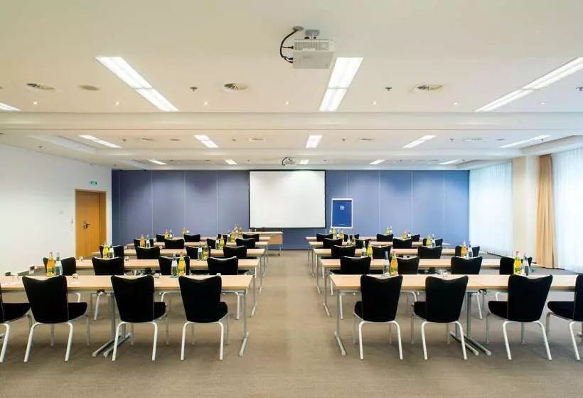 Hotel NH Dresden Neustadt