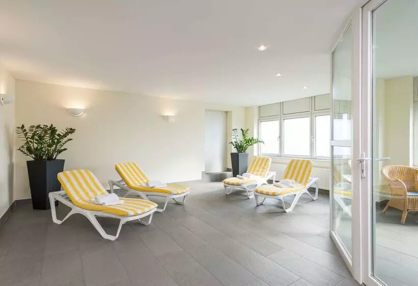 Hotel NH Dresden Neustadt