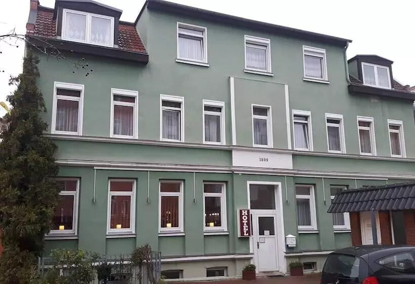 酒店 & Pension Plagwitzer Hof