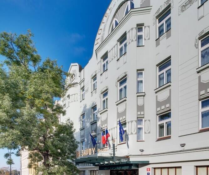 هتل Savoy Prague