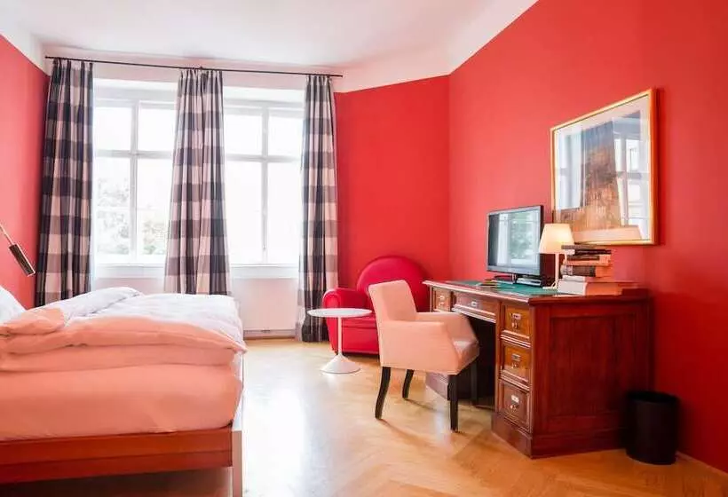 Small Luxury Hotel Altstadt Vienna