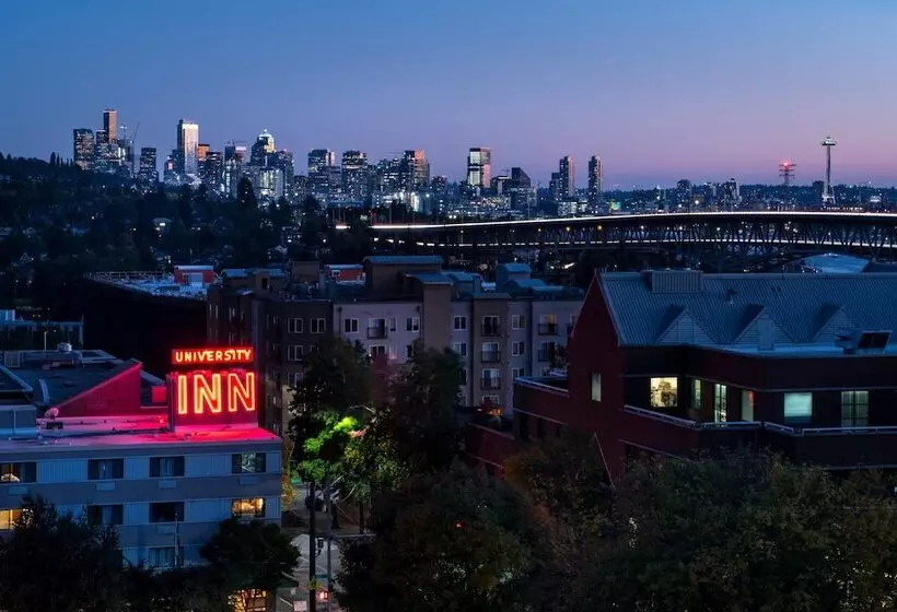 Hotel Staypineapple, University Inn, University District Seattle