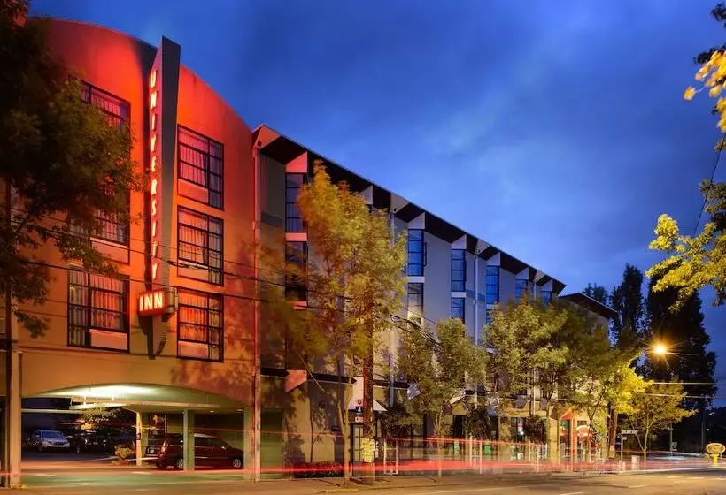 Hotel Staypineapple, University Inn, University District Seattle