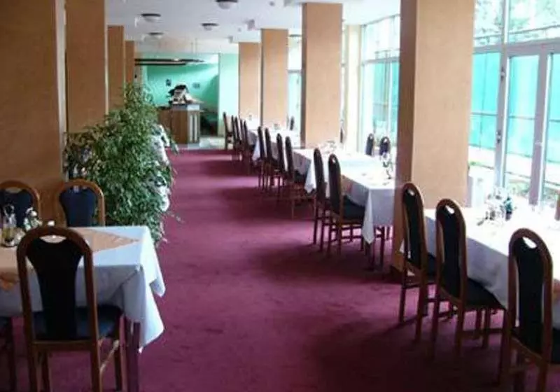 Club hotel