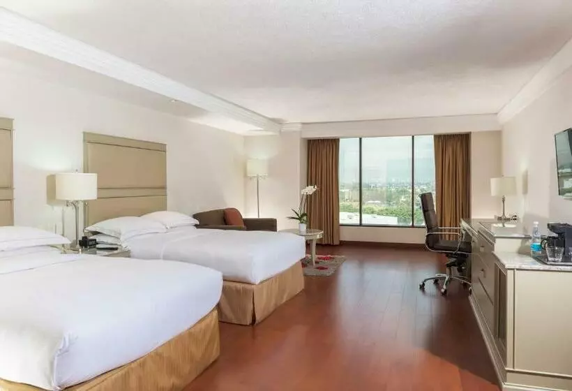 בית מלון כפרי Barcelo Guadalajara