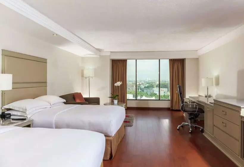 בית מלון כפרי Barcelo Guadalajara