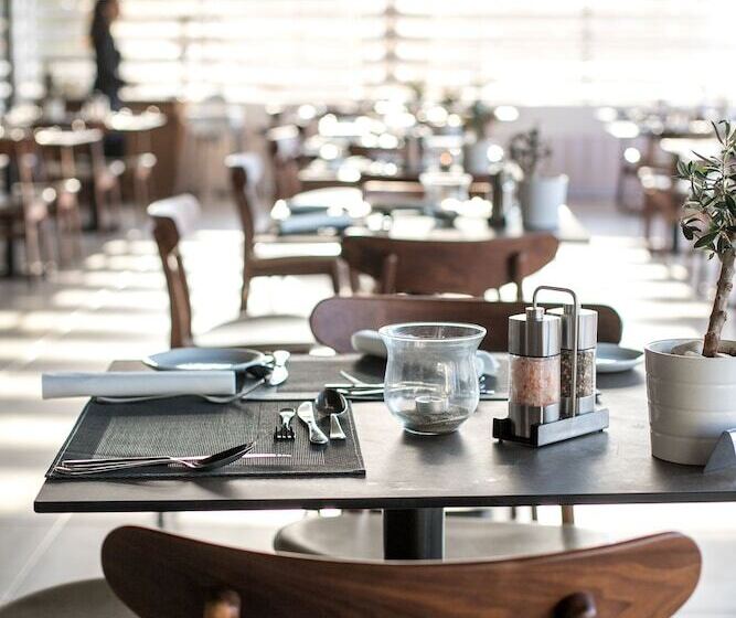 فندق Crystal Springs Beach