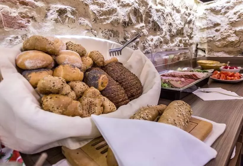 Hotelli Elektor Premium