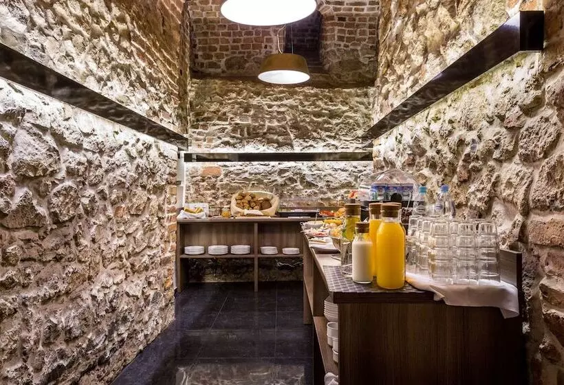 Hotelli Elektor Premium