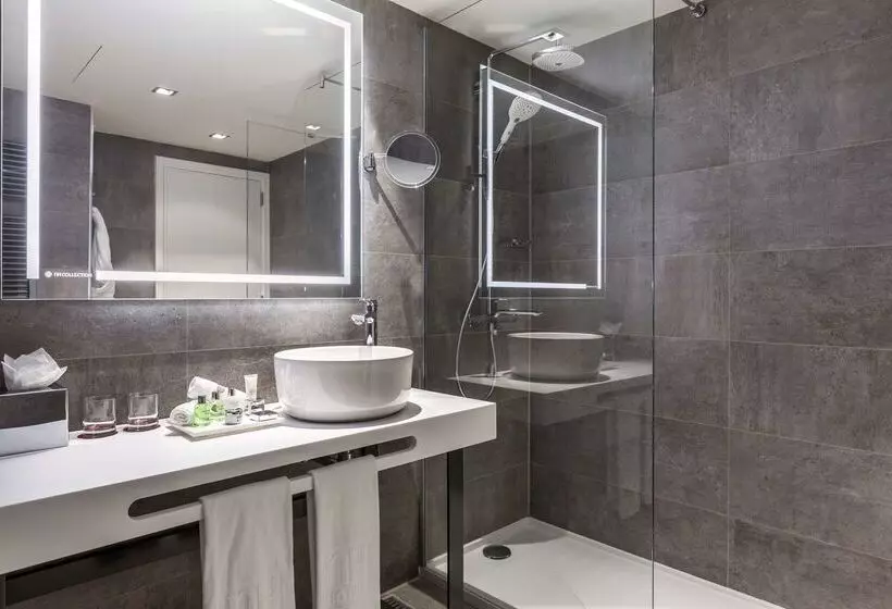 Отель NH Collection Brussels Grand Sablon