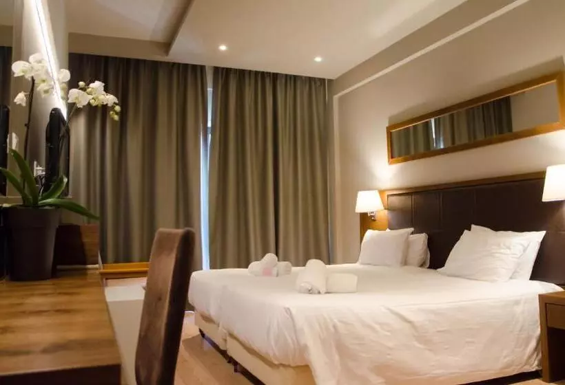 Rodon Hotel And Resort