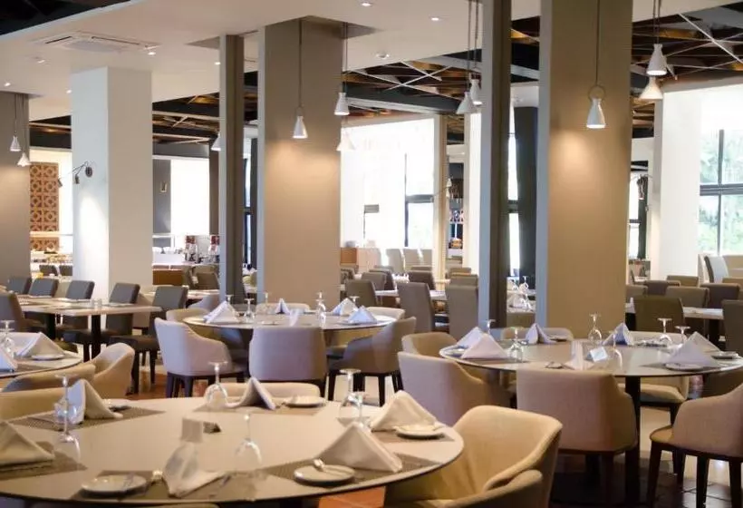 Rodon Hotel And Resort