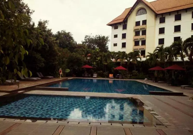 Hotel Santika Cirebon