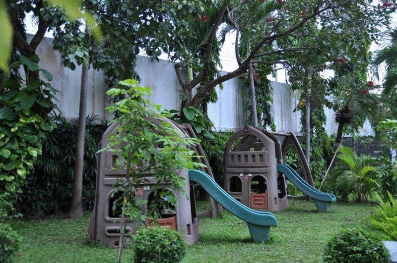 בית מלון כפרי Santika Cirebon