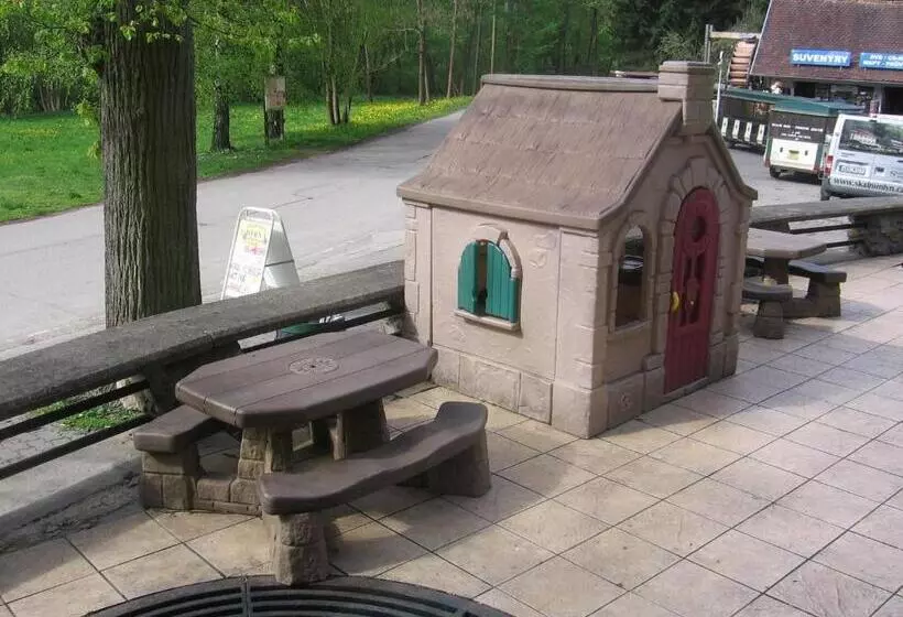 酒店 Skalní Mlýn