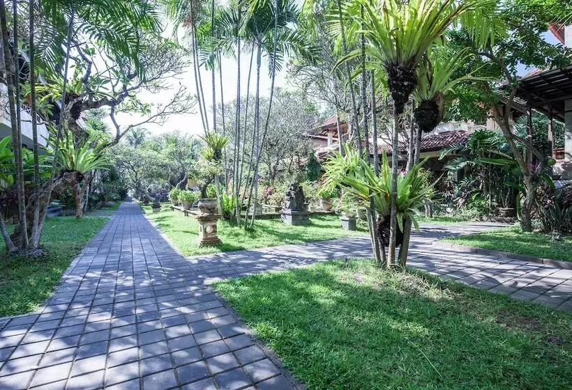 Vila Shanti Beach Front Hotel Sanur