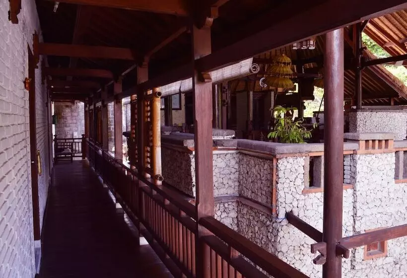 فندق Balisani Padma