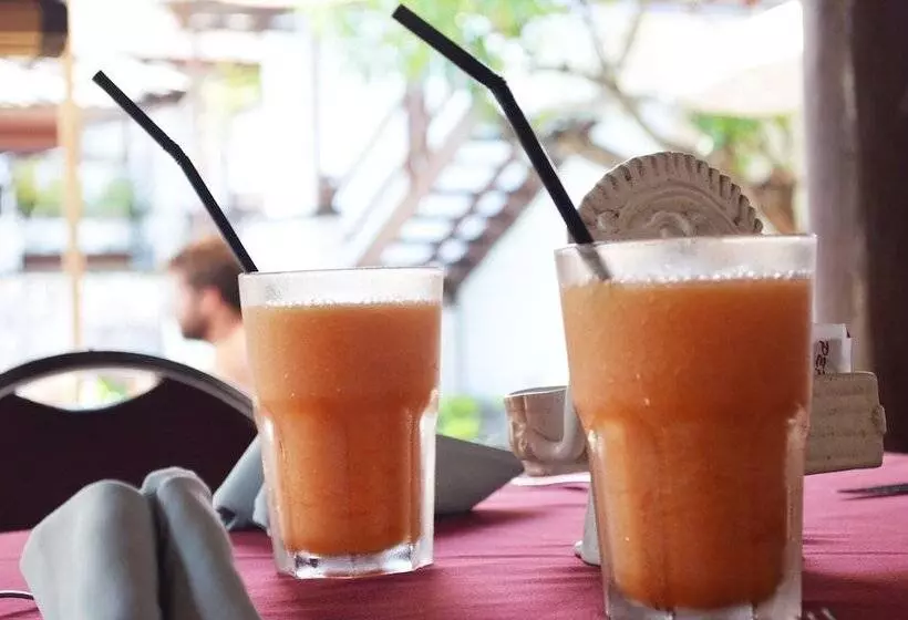 فندق Balisani Padma