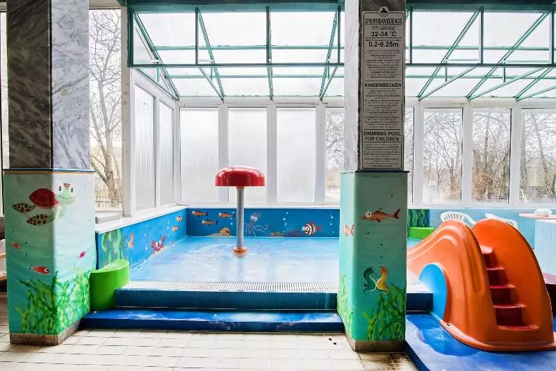 בית מלון כפרי Barátság