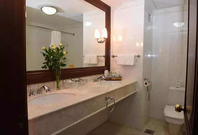 בית מלון כפרי Cambodiana