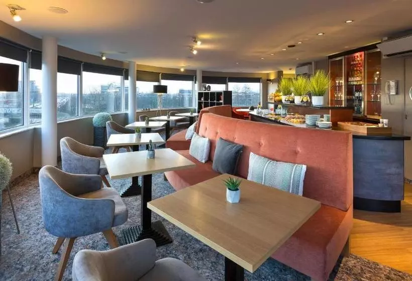هتل Crowne Plaza Amsterdam Schiphol, An Ihg
