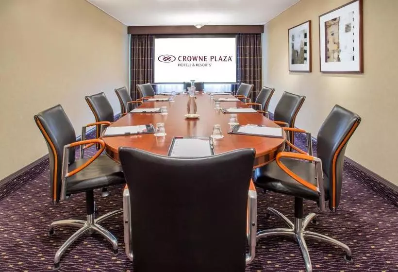 هتل Crowne Plaza Amsterdam Schiphol, An Ihg