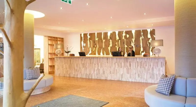 酒店 Das Alpenhaus Kaprun