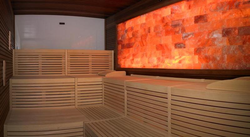 酒店 Das Alpenhaus Kaprun