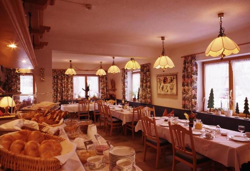 فندق Haus Wallis