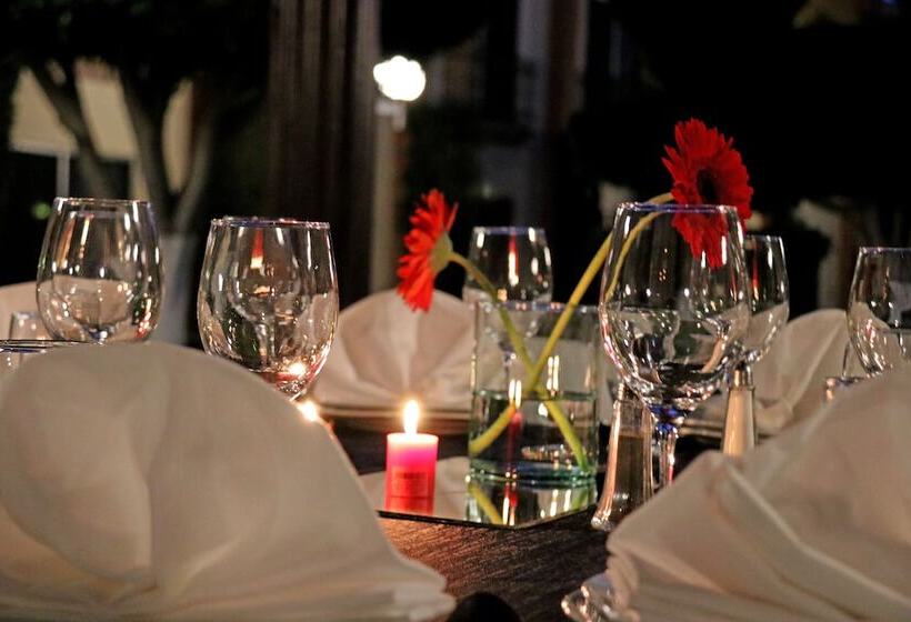 בית מלון כפרי Holiday Inn La Piedad, An Ihg