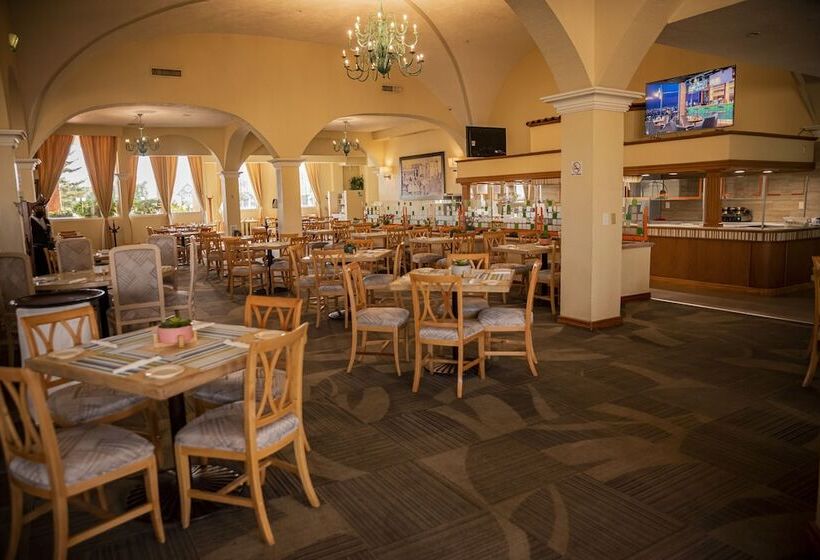 בית מלון כפרי Holiday Inn La Piedad, An Ihg