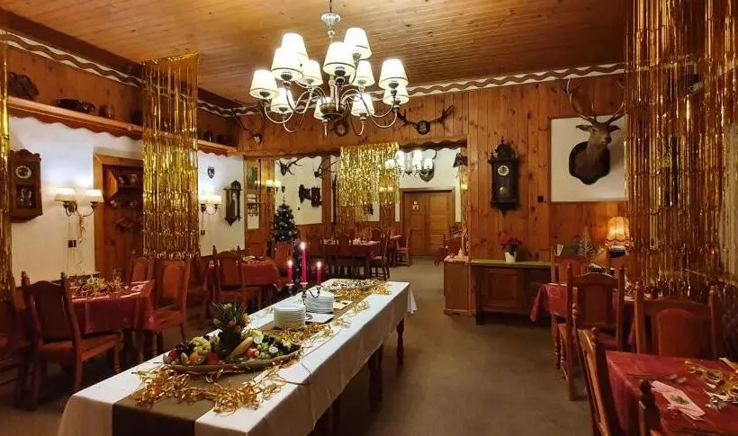 בית מלון כפרי Lesní Dům