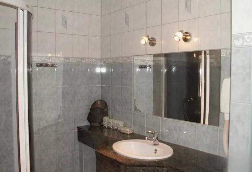 בית מלון כפרי Lesní Dům