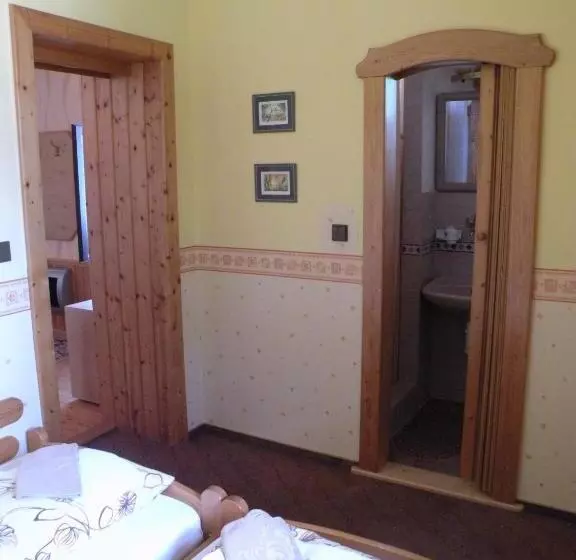 בית מלון כפרי Lesní Dům