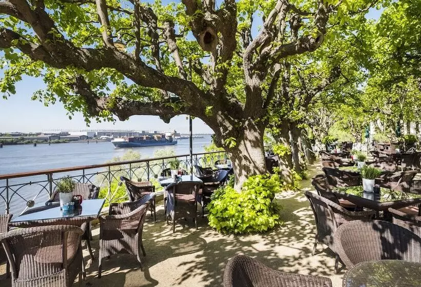 酒店 Louis C. Jacob