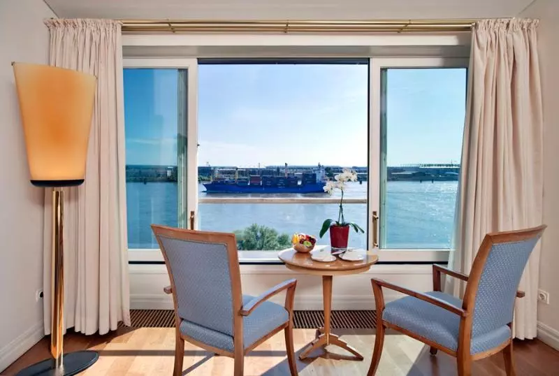 酒店 Louis C. Jacob