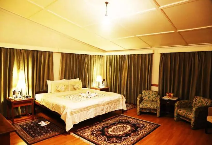 Hotel Springfields   A Heritage Palace Since 1902